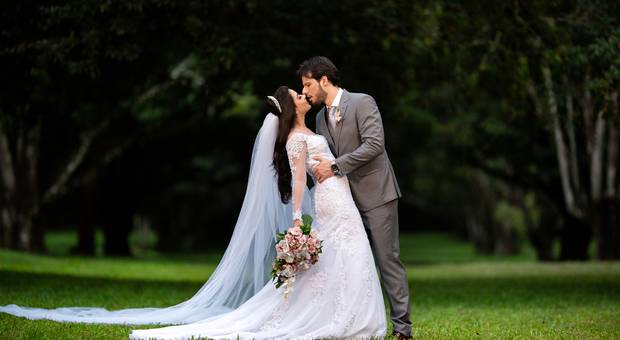 Casamentos de Sulamita e Peterson