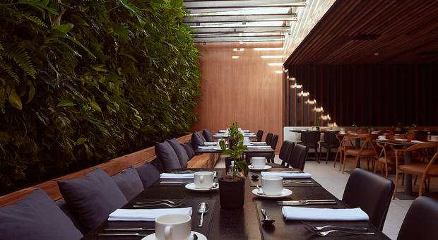 Ambientes/ Architectural Spaces de Architectural Spaces