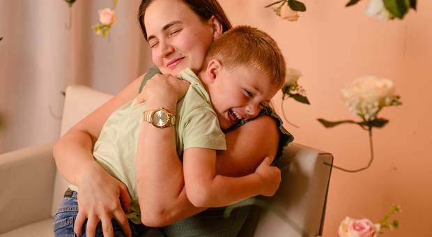 Colo de mãe  de Nádia e Henrique - Colo de Mãe 2025