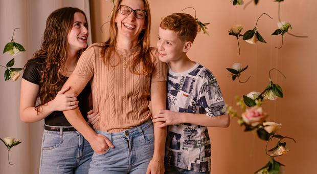 Colo de mãe  de Deise, Amanda e Douglas - Colo de mãe 2025