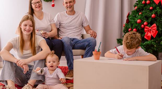 A CASA DE NATAL  de Celina, Arthur, Bibi - A Casa de Natal 2025