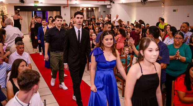 Formatura de Formaturas Coletivas Ensino médio - Feliz 2025