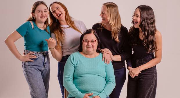 Família de Clair, Nadir, Nelsi, Lara e Érica! Três gerações de amor!