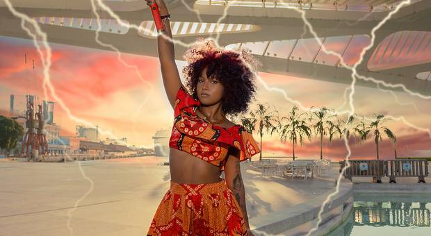 ENSAIO EXTERNO FEMININO de JAQUINO 