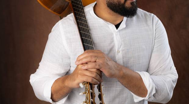 MUSICO  de DANIEL GOMES YOUTUBER