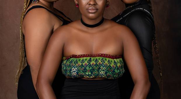 ESTUDIO de GRAZI AFRO