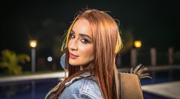 Ensaio Casual Feminino de Ensaio Feminino em Carmópolis - Mírian