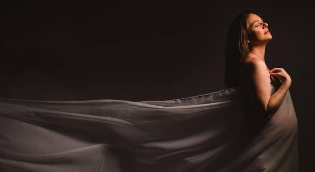 Gestantes de Ensaio fotográfico de gestante no estúdio - Iani e Pedro à espera da Helena