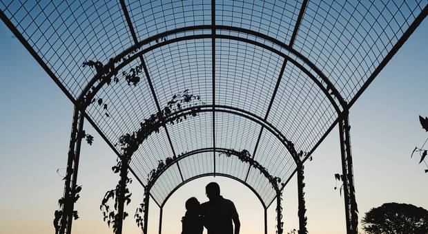 Casais de João e Monique - Ensaio Pré Casamento no aeroporto de São Joaquim da Barra - SP