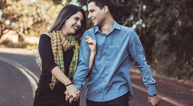 Casais de Raphael e Stella