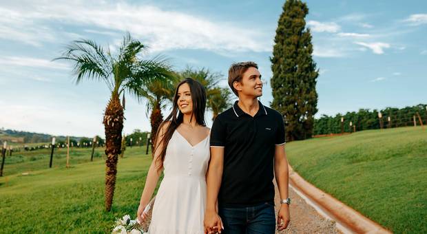 Ensaios de LAIS E FELIPE