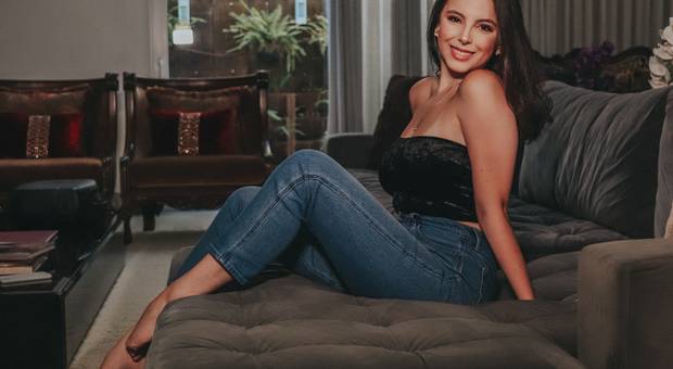 Ensaio Feminino de Georgia Hajjar