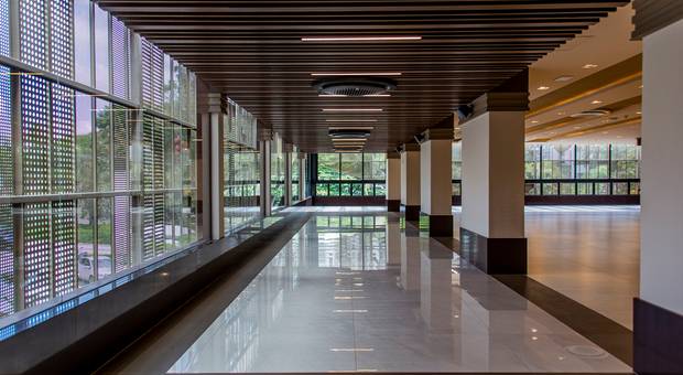 Arquitetura e Interiores de Spazio Van Gogh