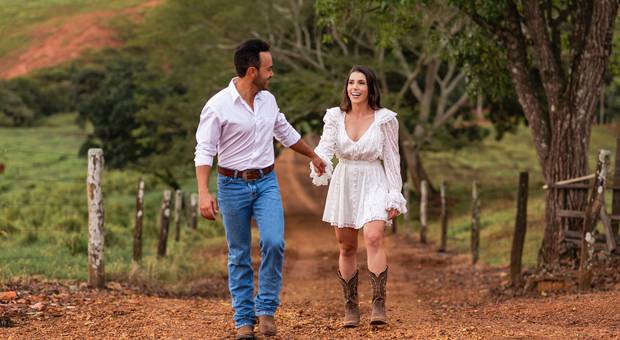 Ensaios Pré-Casamento  de ENSAIO PRE CASAMENTO RAIZZA e BRUNO