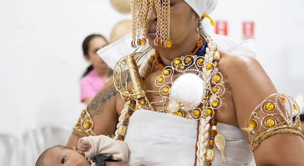 RELIGIOSO de FESTIVIDADE DE OSUN - FRANCO DA ROCHA - BÀBÁ MARCELO DE OSOGUIAN