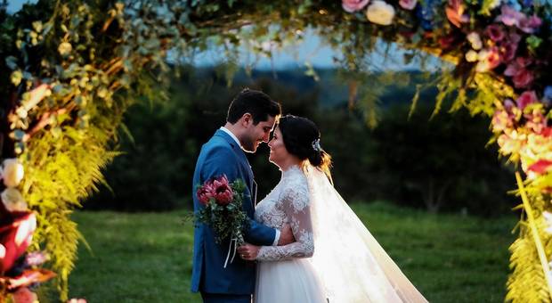 Casamentos novos de Vivian e Gustavo