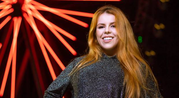 Feminino de Ensaio Feminino Nanda