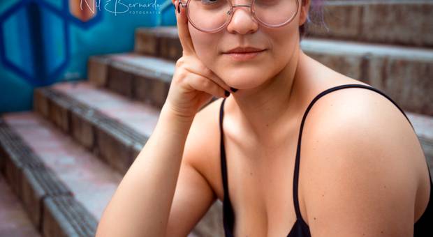 Feminino de Ensaio Feminino Naguissa