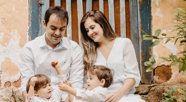 Família de Ensaio de família - Rafael, Priscila e os gêmeos