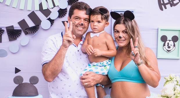 Famílias de 2 aninhos Theo