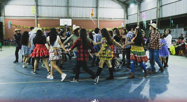 Festas de Festa Junina E.E Antônia Da Silveira Capilé