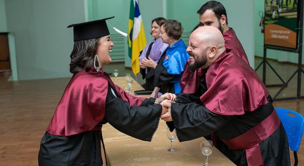 Colação de Grau de Kerollay Sanabre Costa - Artes Cênicas UFGD 