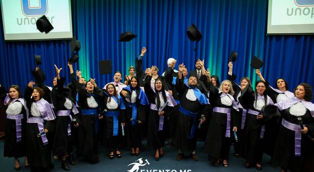 Colação de Grau de Colação de Grau UNOPAR 2022