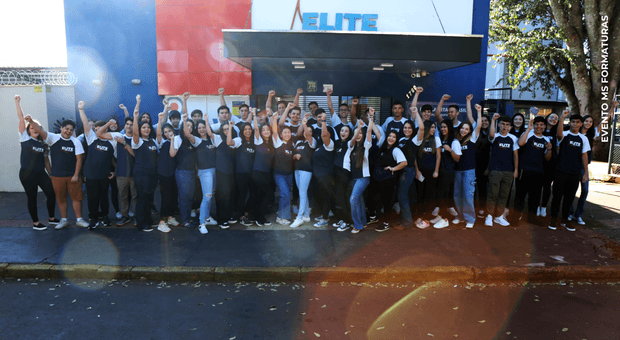 Ensaios Fotograficos de 3° Ano Rede de Ensino Elite