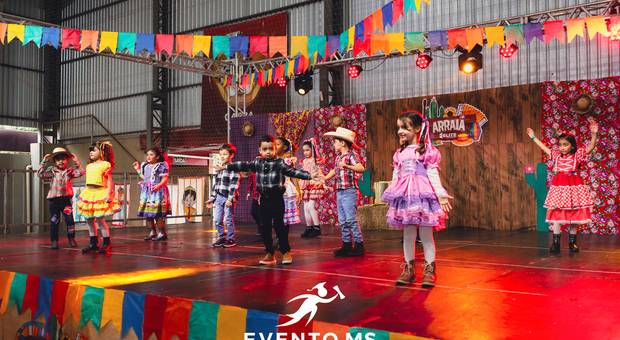 Eventos de Deslumbrante Celebração na Festa Junina do Colégio Elite de Dourados!
