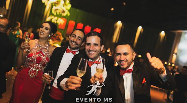 Bailes de Baile de Gala Direito - UNIGRAN 2018