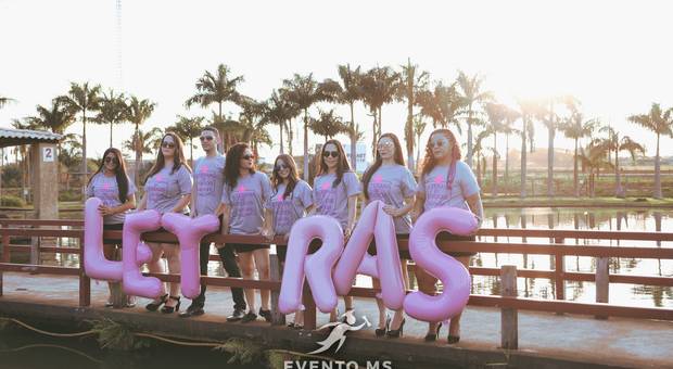 Ensaios Fotograficos de ENSAIO FOTOGRÁFICO LETRAS INGLÊS UEMS 