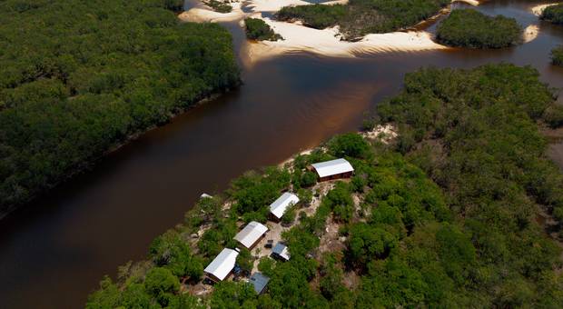 Serviços de Pousada Ilha do Mel