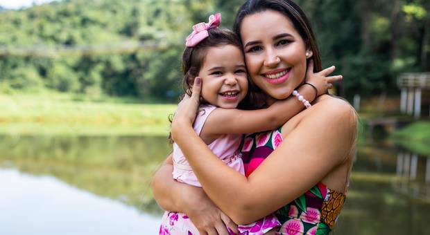 DIA DAS MÃES de MÃE- PAMELLA