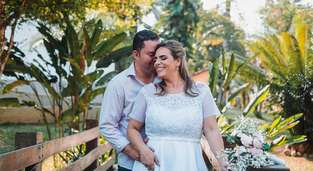 CASAL de SUELLEN E JONAS