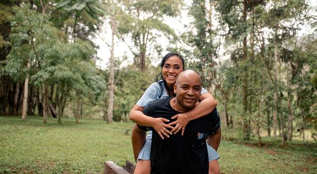 CASAL de LILIANE E RICARDO