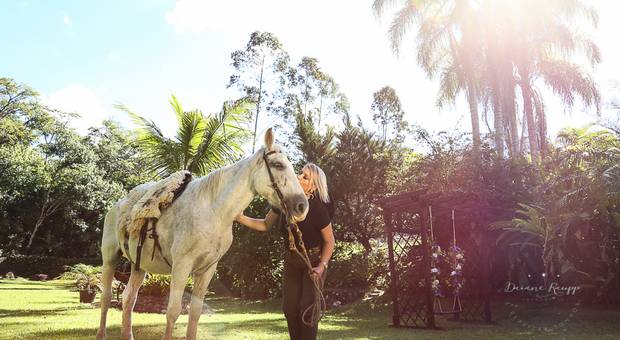 Externos de 25 Anos de Lidiane