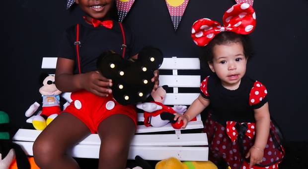  Estúdio  de Naum e Sara (Mickey e Minnie)