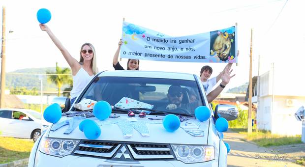 Chá de bebê/panela de  Drive Thru - Do Vinícius