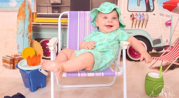 Acompanhamento de Bebê de Pedro na praia