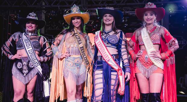 RAINHA de BAILE DA RAINHA 2023 EXPOTÃ