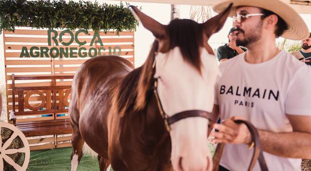 INSTITUCIONAL  de Stande Haras Roca Agronegocio