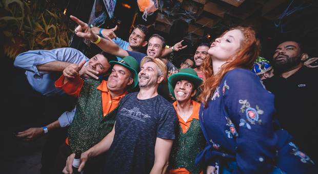 Corporativo de ENCONTRO EMERSON