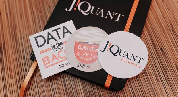 Corporativo de J!Quant Workshop