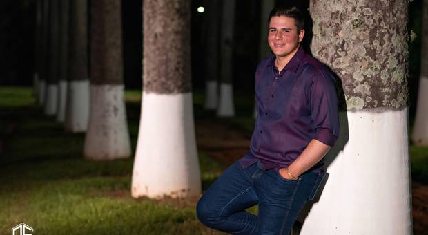 Aniversários de Aniversário 20 anos Júnior