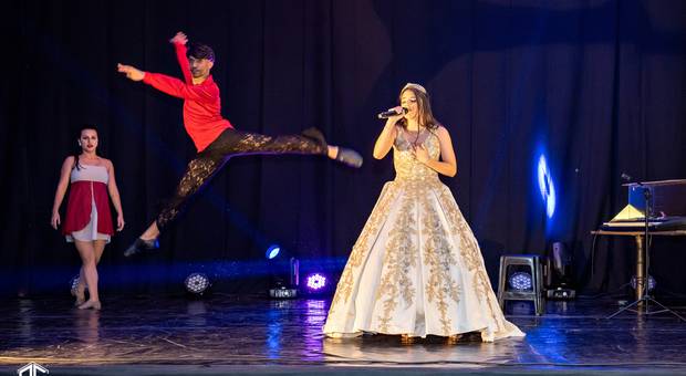 15 Anos de  Isabely