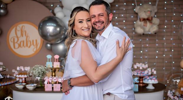 Chá Revelação de Roselaine e José Augusto