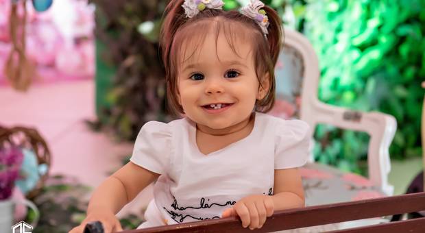 Aniversários de Primeiro aninho da Laura