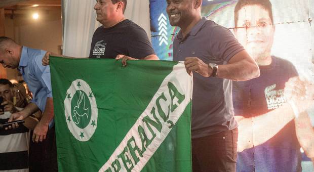 FESTAS E EVENTOS de REUNIÃO NA CASA DO PREFEITO GILBERTO BRAGA