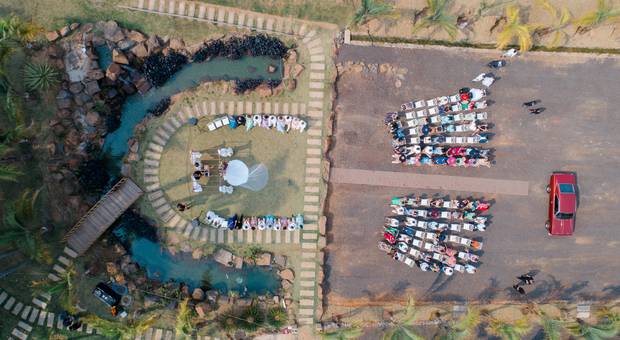 Casamento de Casamento ao ar livre do casal Gabriela e Guilherme