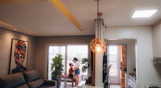 Ensaio de gestante de Ensaio de gestante e de família em casa e ao ar livre no parque dos lagos em Jaguariuna